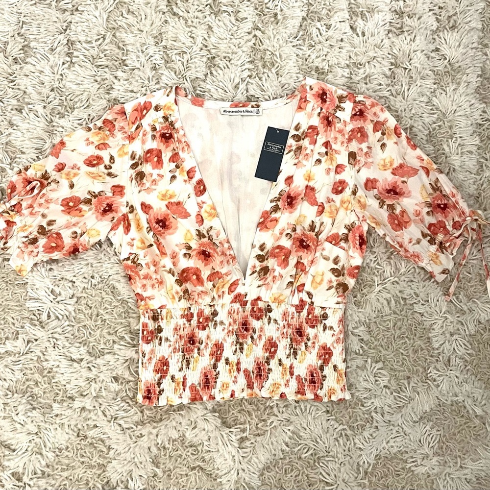 NWT Abercrombie & Fitch Women’s Top Size XS